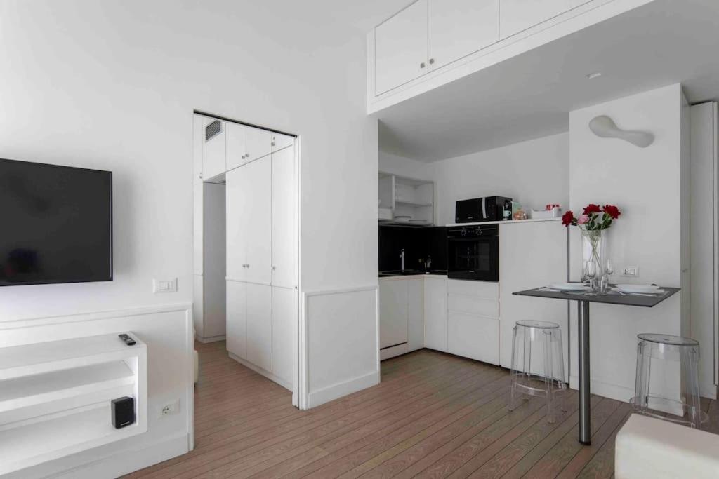 Piazza Di Spagna - Suite Frezza Rom Exteriör bild