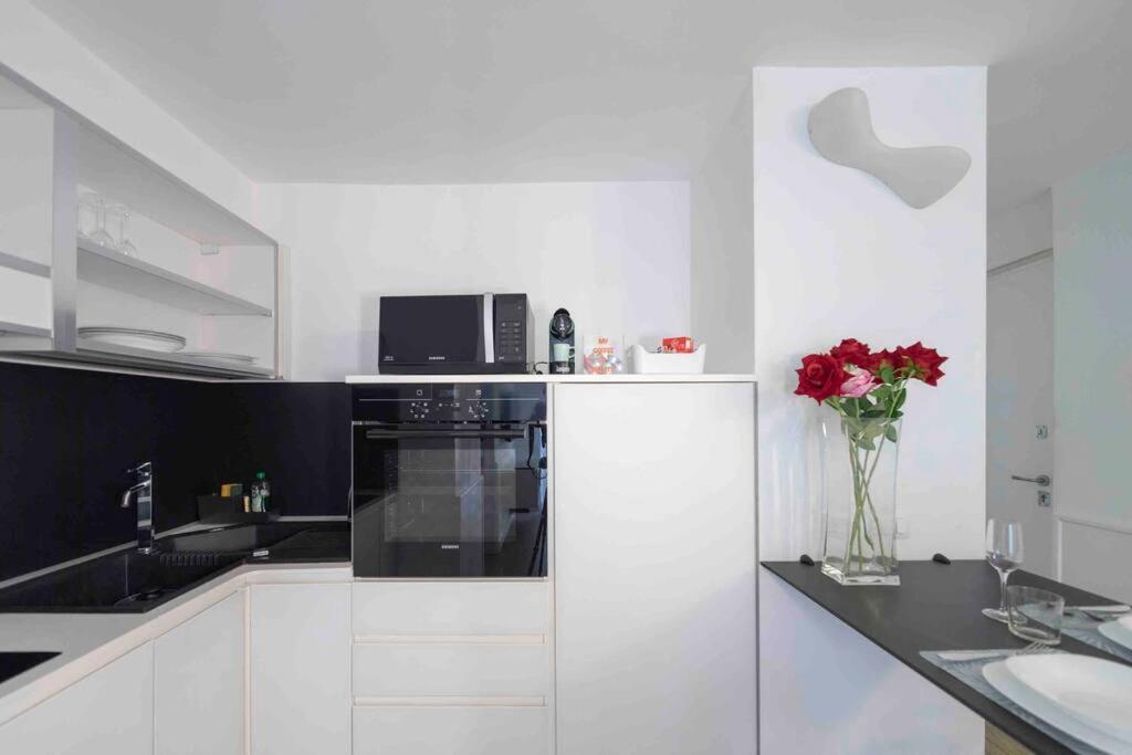 Piazza Di Spagna - Suite Frezza Rom Exteriör bild